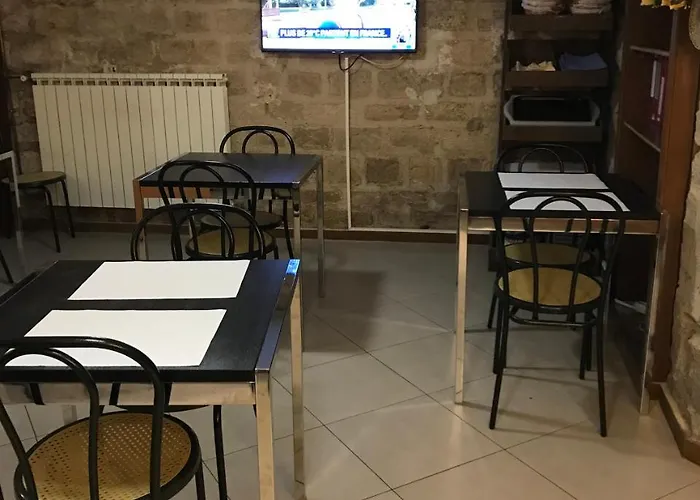 Moderne 호텔 Saint-Maur-des-Fossés